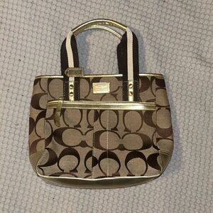Coach shoulder bag